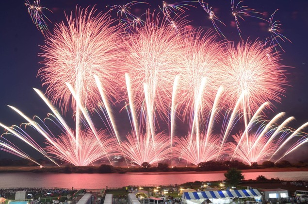 Fireworks Hanabi Symbolize The Popularity And The Transience Of Life Fireworks Hanabi Symbolize The Popularity And The Transience Of Life