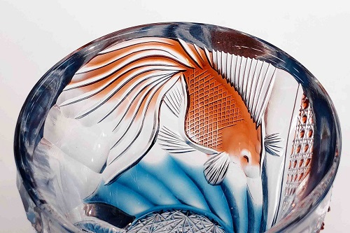 Glasswork by cutting facets,Kiriko